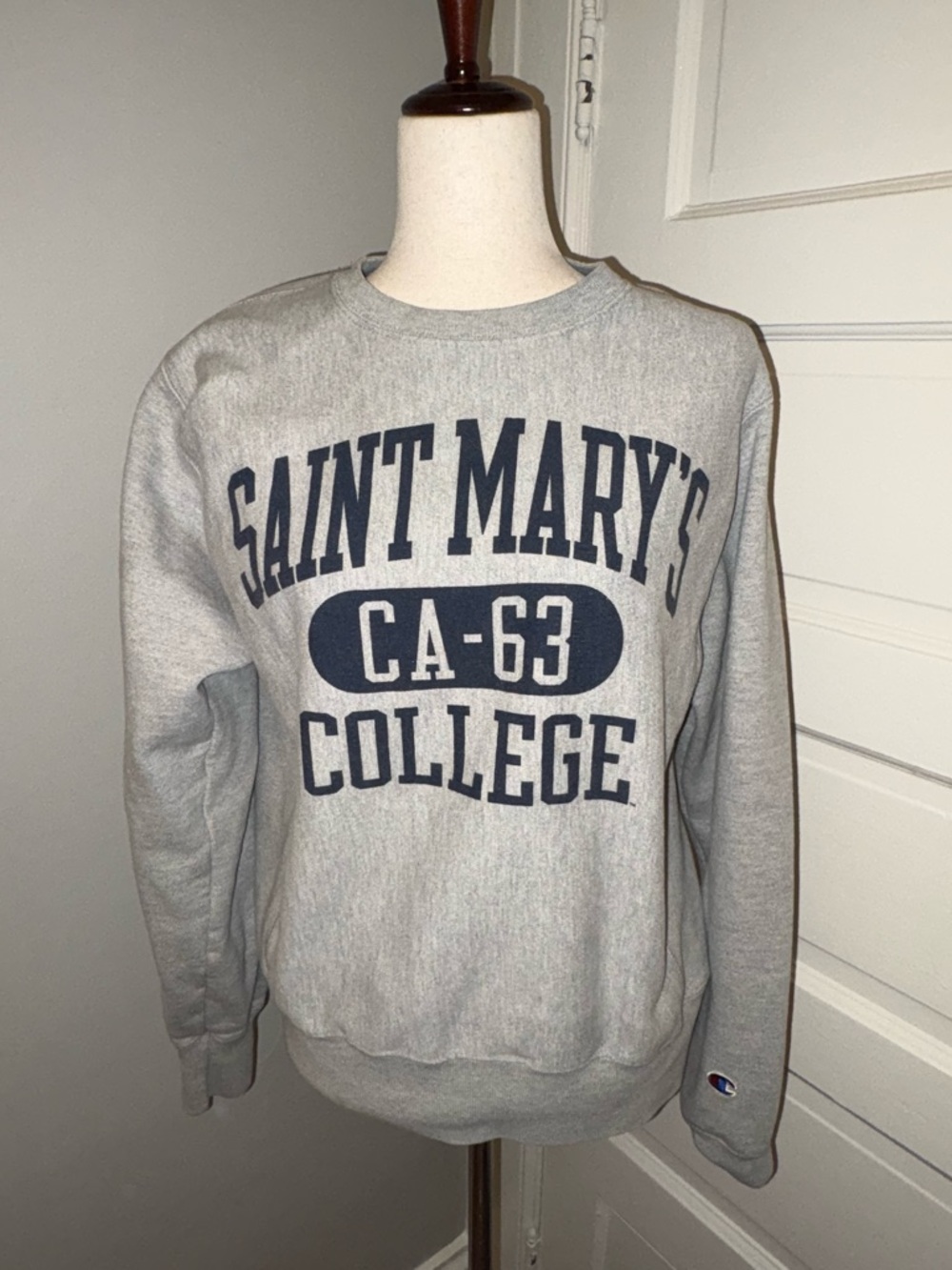 Champion Light Gray Crewneck Sweatshirt with Navy College Graphic